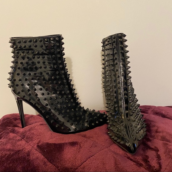 Fashion Nova Heels - Picture 2 of 3
